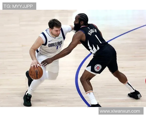 2016年NBA季后赛热火与尼克斯激战回顾精彩瞬间与战术分析